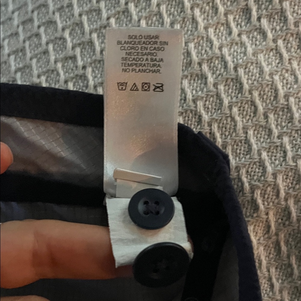 Vineyard Vines Navy on the go pant - Picture 4 of 6